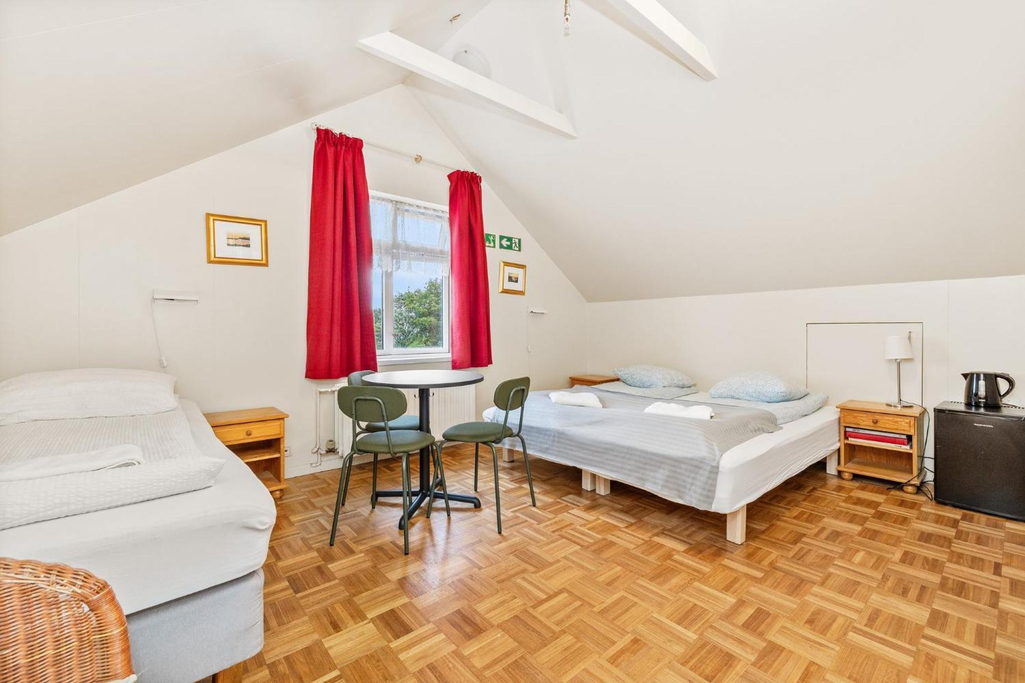 Downtown Reykjavik Baldursbra Guesthouse Zewnętrze zdjęcie