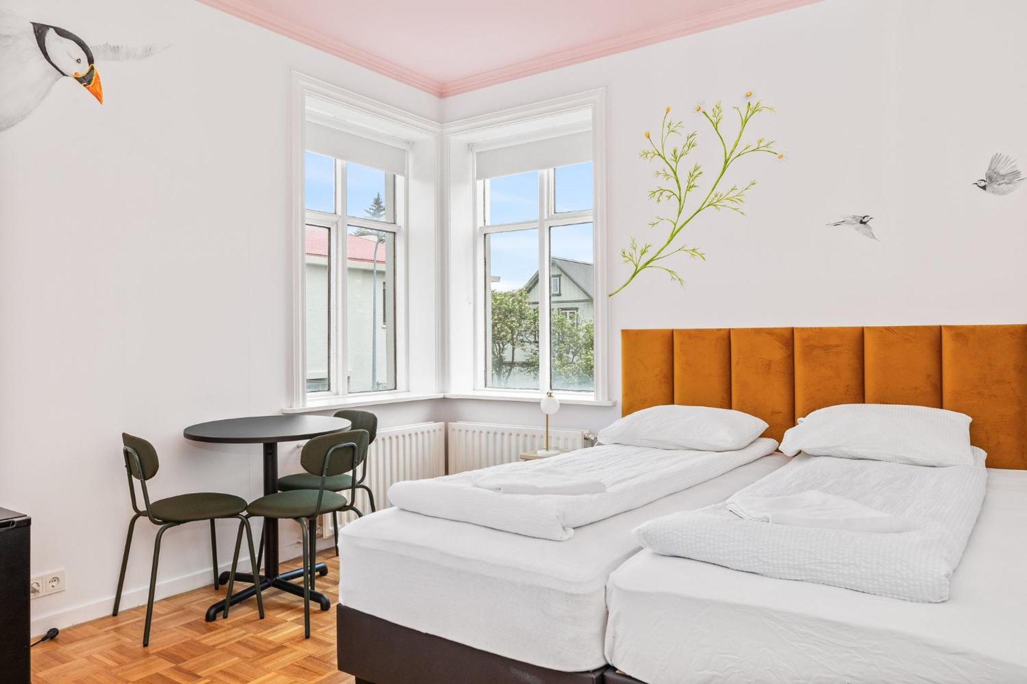 Downtown Reykjavik Baldursbra Guesthouse Zewnętrze zdjęcie